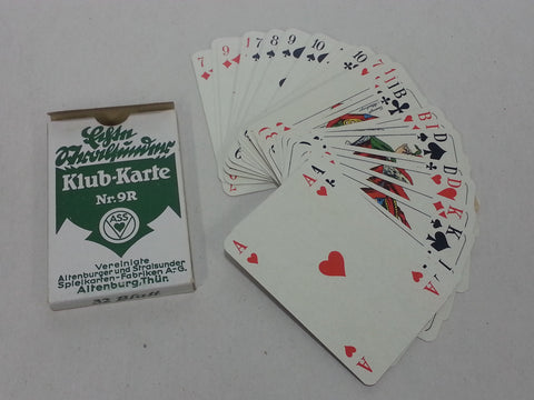 WWII German Skat Nr.9R Green Playing Cards